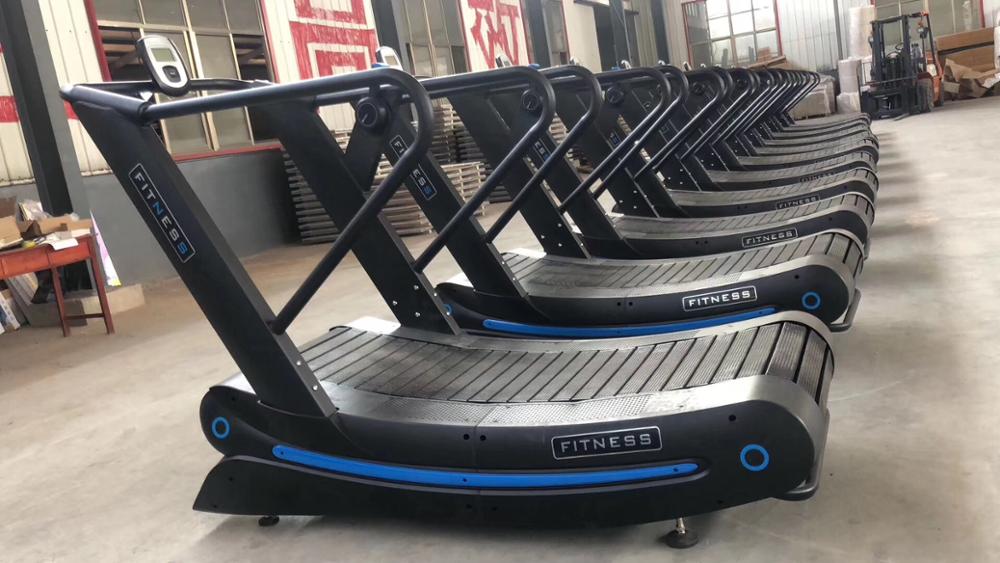 Commercial-Curve-Treadmill (1)