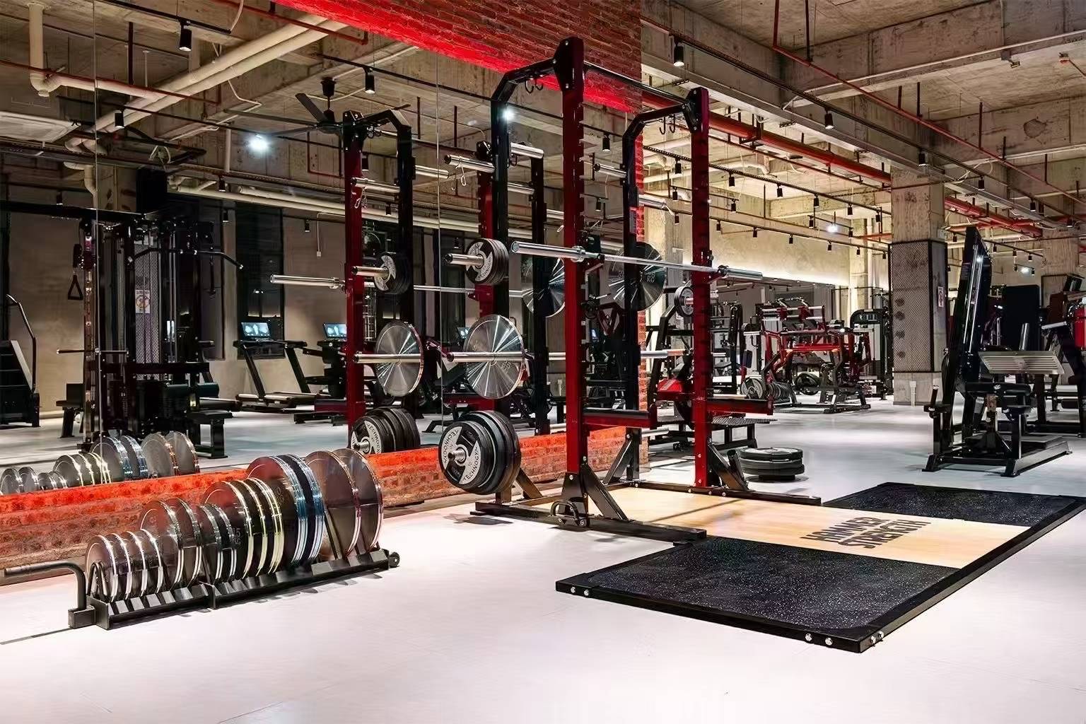 The Ultimate Guide to Cleaning Rubber Gym Floors: Tips for Longevity and Hygiene