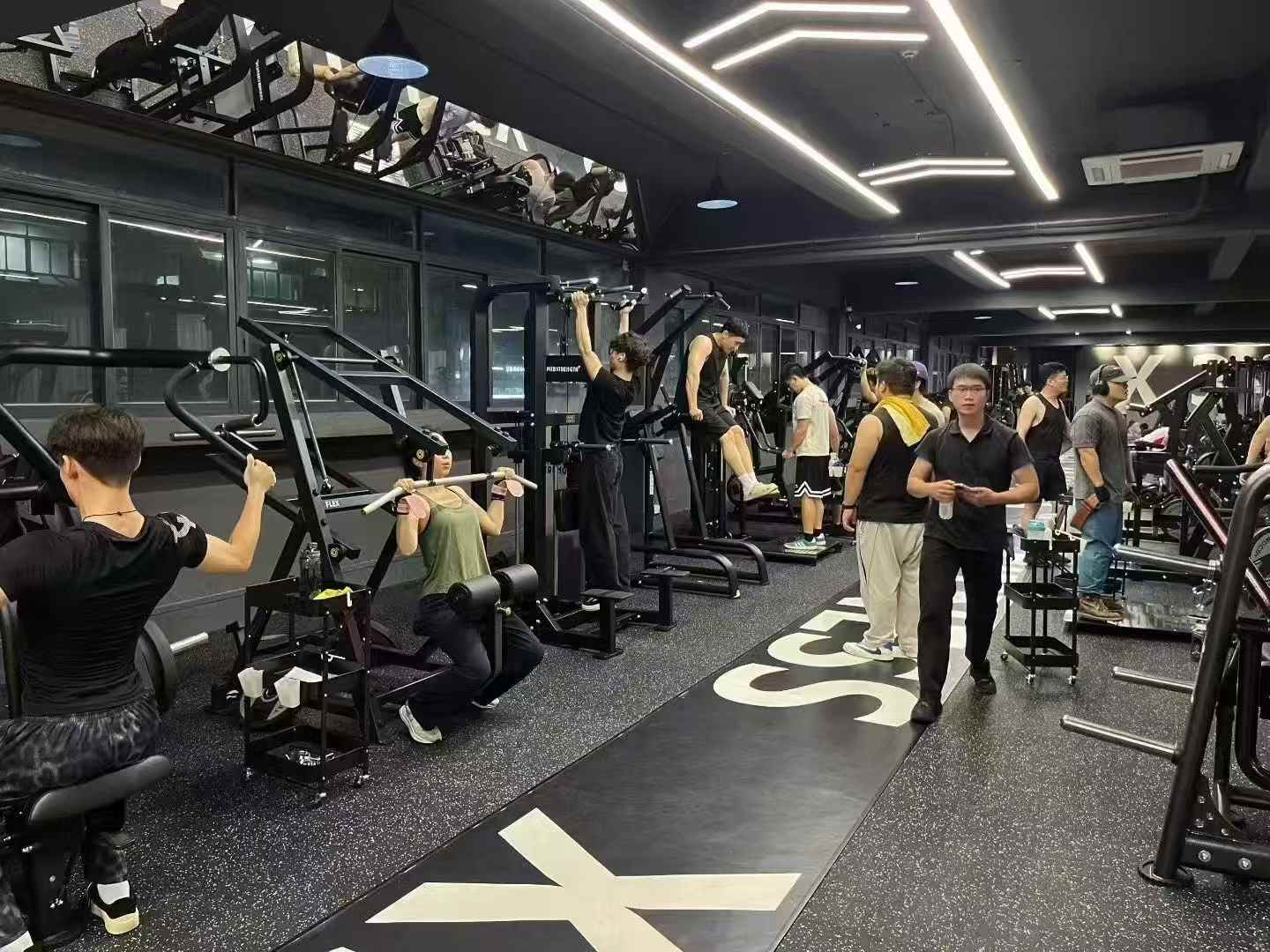 China gym equipment manufacturer