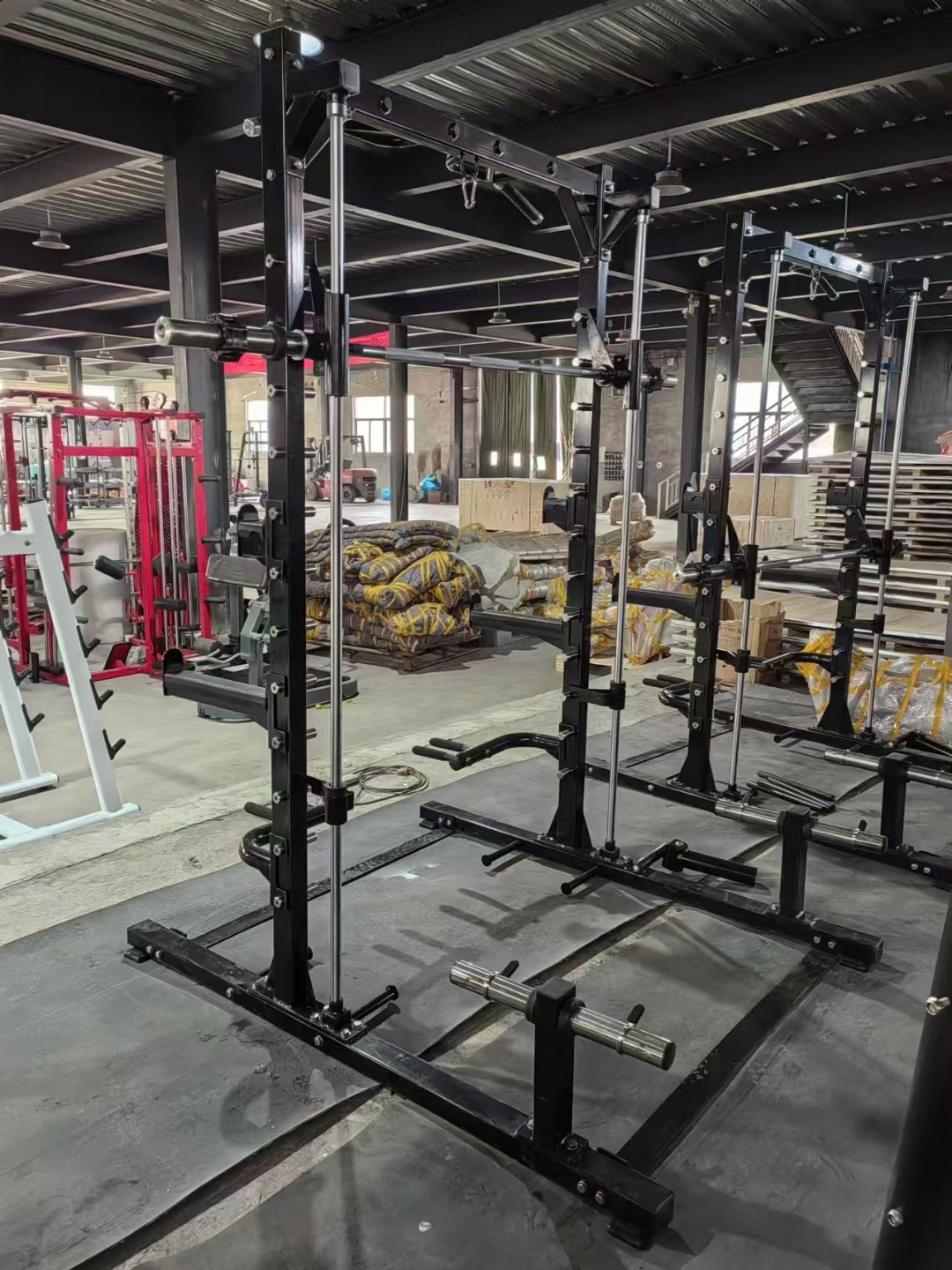 ホームジム用スクワットラック: スペースと効率を最大化